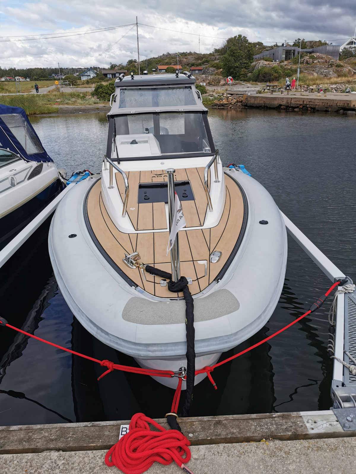Agapi båt