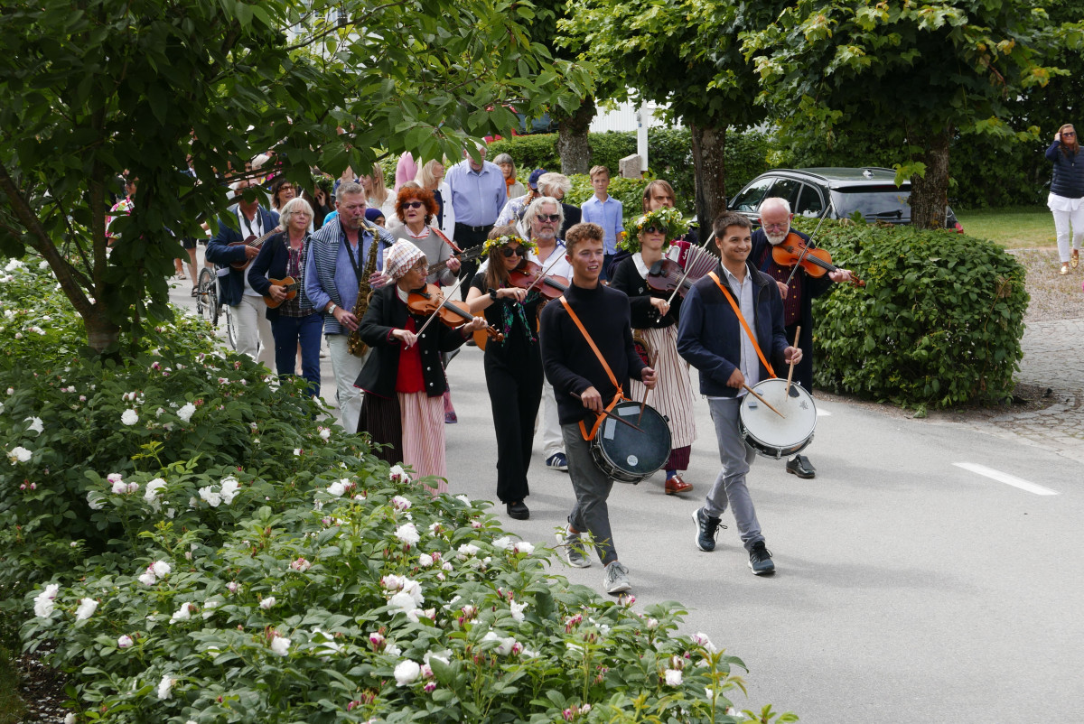 Trumslagare i täten. Foto Michael Werner